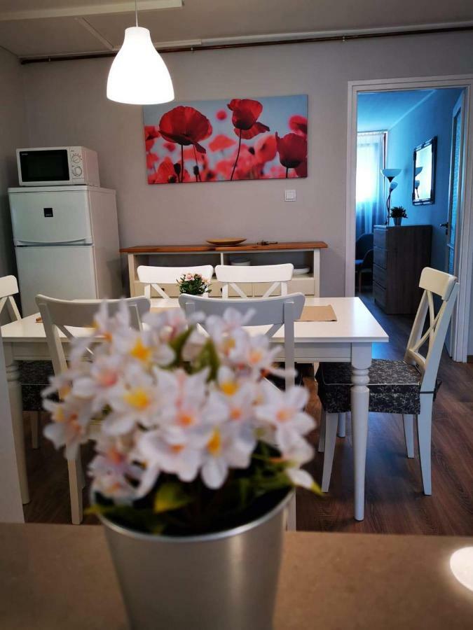 Strigonia Apartman Έστεργκομ Εξωτερικό φωτογραφία
