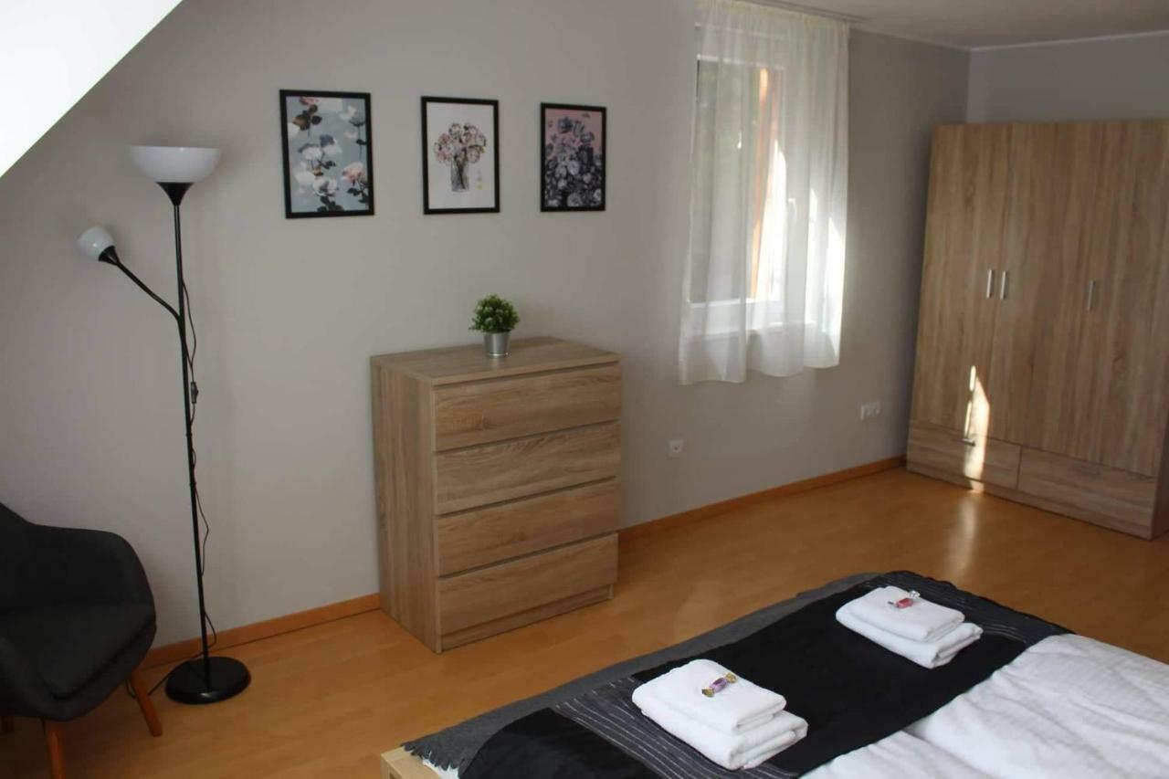 Strigonia Apartman Έστεργκομ Εξωτερικό φωτογραφία